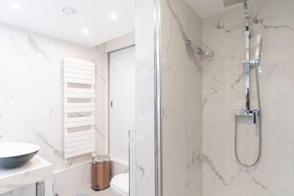Coeur 16Eme, Standing Et Calme Apartment Paris Ngoại thất bức ảnh